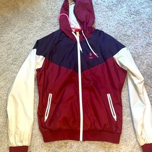 White and  burgundy Nike win breaker jacket